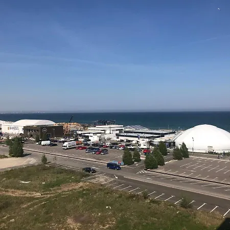 Apartment Habitat By The Sea Mamaia